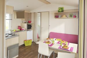 Rental-mobile-home-large-space-kitchen-camping-saint-jean-de-monts-Le-Tropicana