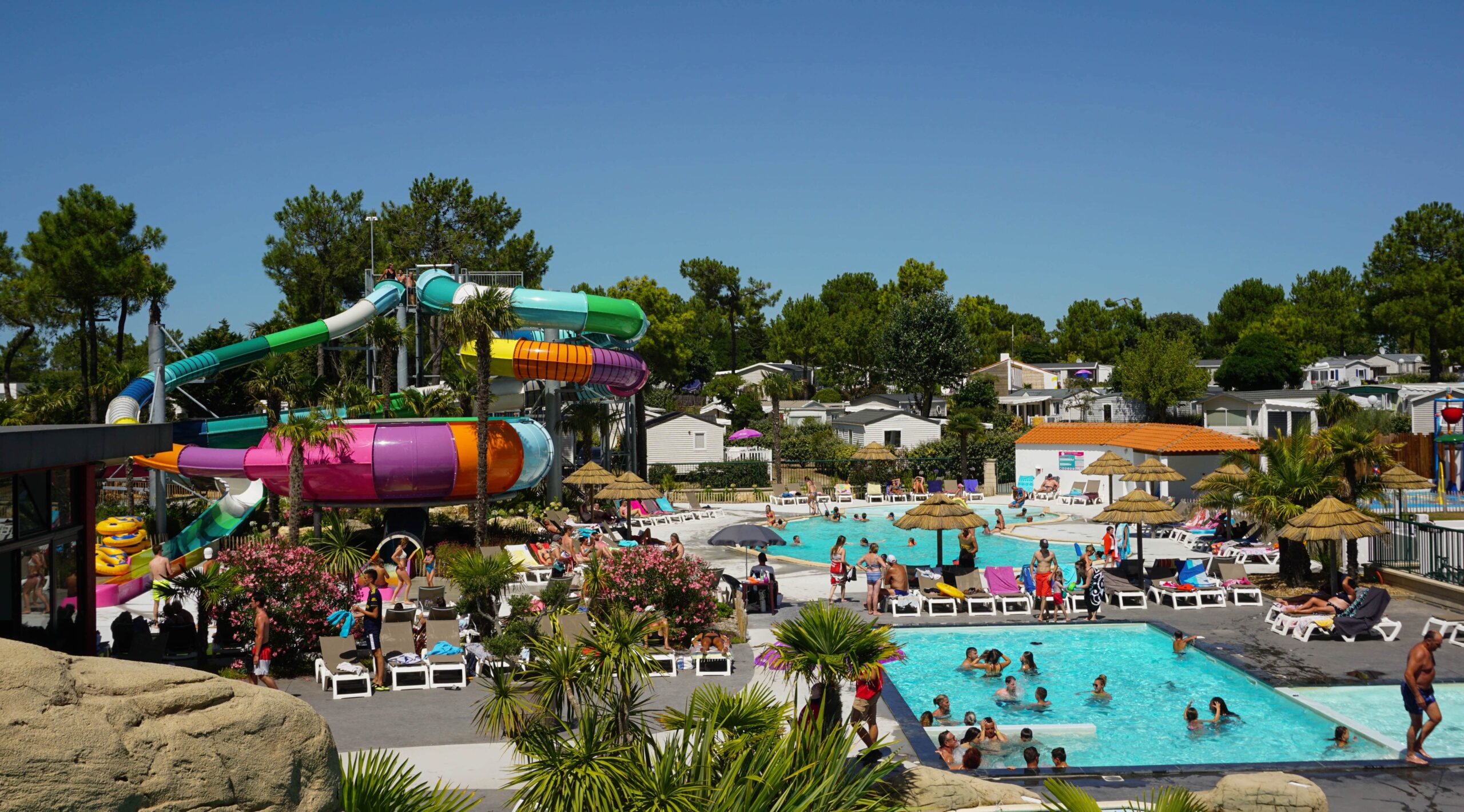 meilleur camping saint jean de monts avec transats parasols Le Tropicana