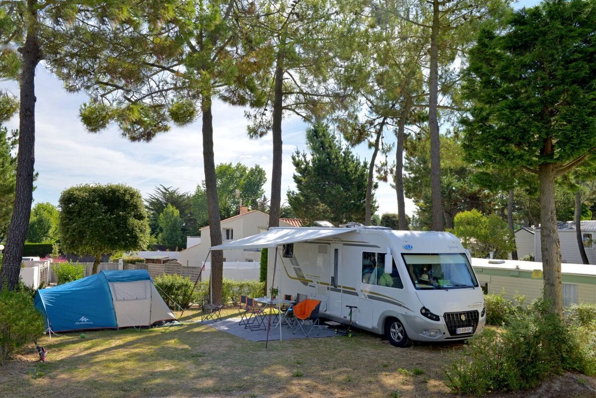 Camping caravanning in Saint-Jean-de-Monts | The Tropicana